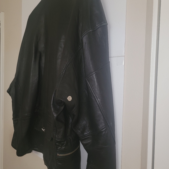 Leather Jacket - Picture 9 of 16